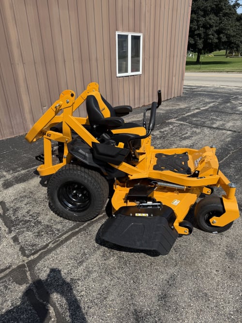 2025 New Cub Cadet ZTX 4 60" Fab