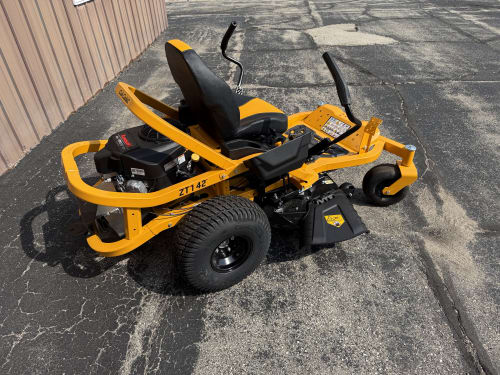 Additional Image for 2025 Cub Cadet ZT1 42" Fab