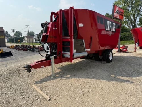 Additional Image for 2024 New Jaylor 5750 TMR Feed Mixer