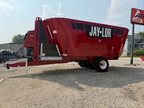 Additional Image for 2024 New Jaylor 5750 TMR Feed Mixer