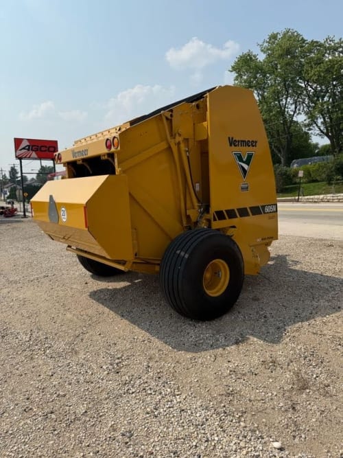 Additional Image for 2025 New Vermeer 605N Baler