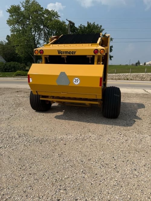 Additional Image for 2025 New Vermeer 605N Baler