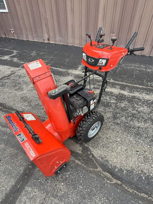 Additional Image for 2019 Simplicity M1024E 24" Two-Stage Snow Blower w/ Electric Start