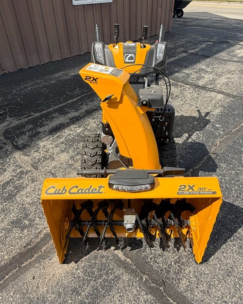 2025 New Cub Cadet 30" 2X INTELLIPOWER EFI Two-Stage Snow Blower 