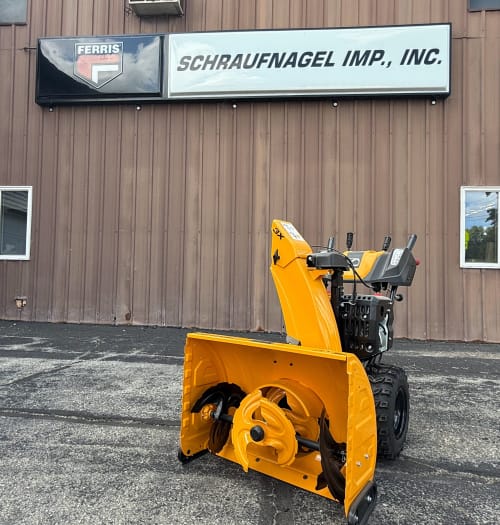 Additional Image for 2025 New Cub Cadet 28" 3X INTELLIPOWER Three-Stage Snow Blower