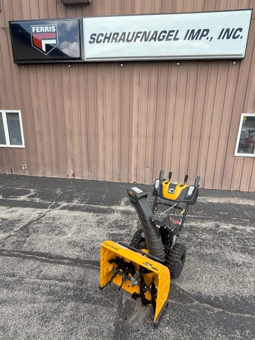 Additional Image for 2025 New Cub Cadet 24" 2X INTELLIPOWER Two-Stage Snow Blower