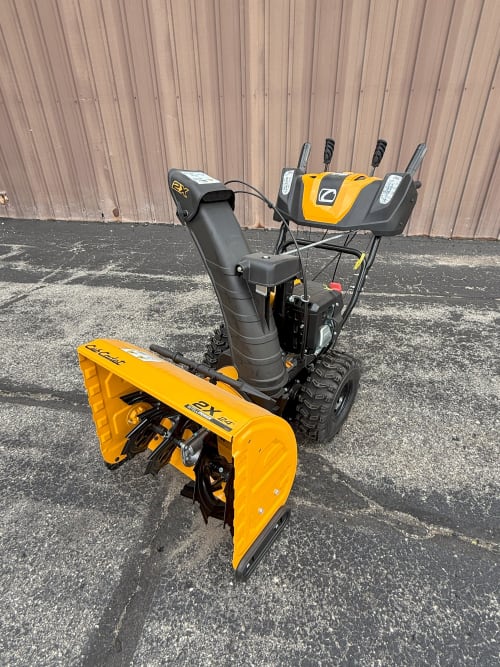 Additional Image for 2025 New Cub Cadet 24" 2X INTELLIPOWER Two-Stage Snow Blower
