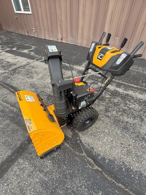 Additional Image for 2025 New Cub Cadet 24" 2X INTELLIPOWER Two-Stage Snow Blower