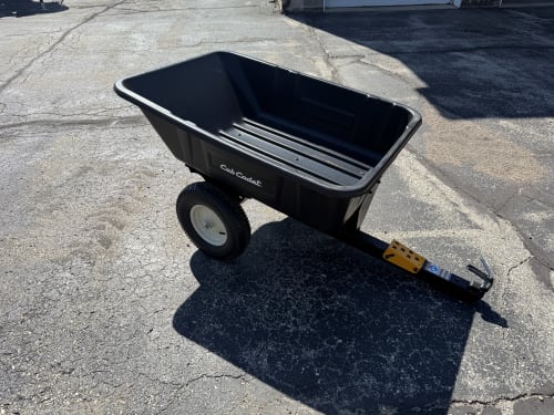 Additional Image for 2025 New Cub Cadet 10 cu. ft. Poly Swivel Dump Cart