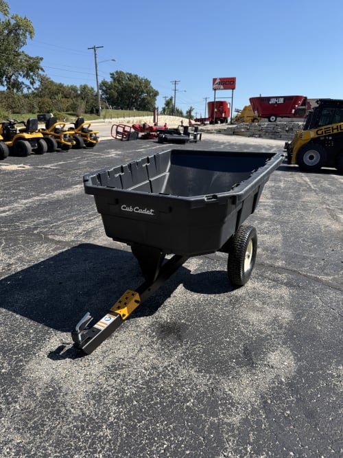 Additional Image for 2025 New Cub Cadet 15 cu. ft. Poly Swivel Dump Cart