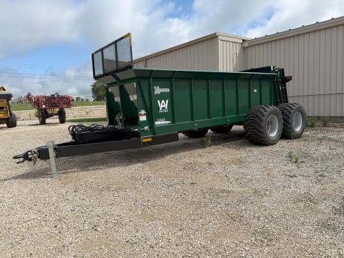 New Art's-Way X550 Manure Spreader
