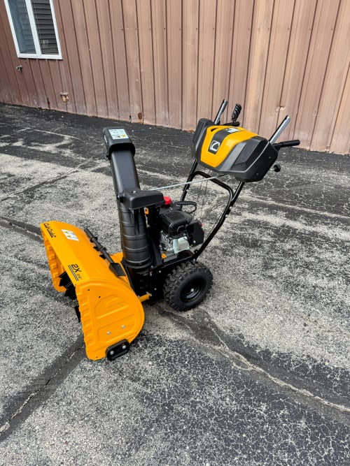 Additional Image for 2025 New Cub Cadet 24" 2X Two-Stage Snow Blower