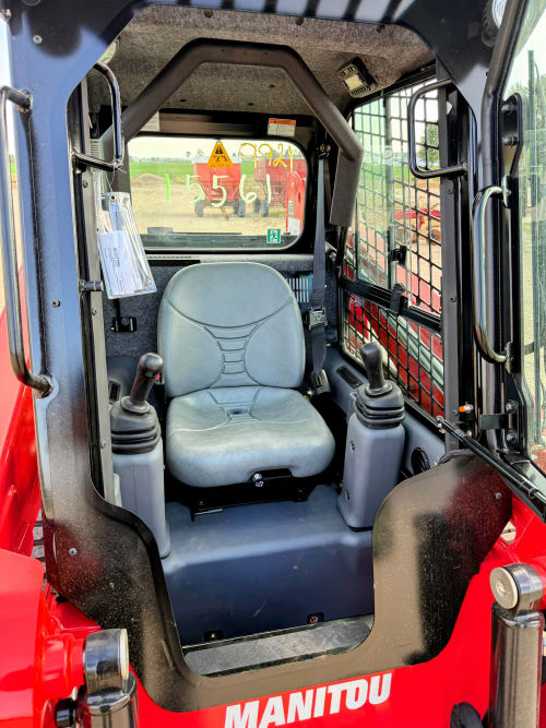Additional Image for 2025 New Manitou 1650R
