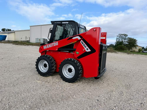 Additional Image for 2025 New Manitou 1650R
