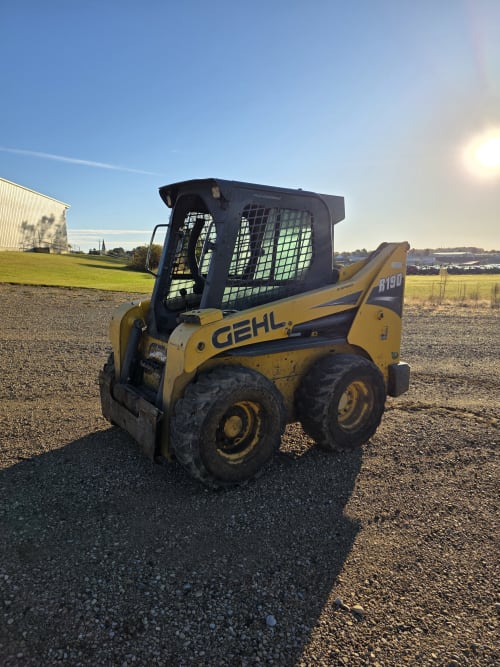 Additional Image for 2014 Gehl R190 Skidloader