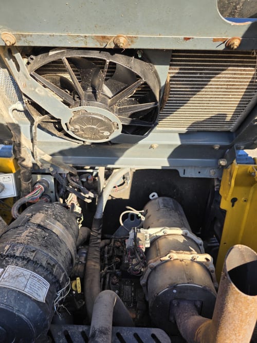 Additional Image for 2014 Gehl R190 Skidloader