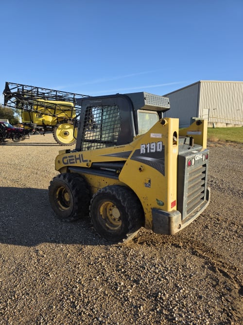 Additional Image for 2014 Gehl R190 Skidloader