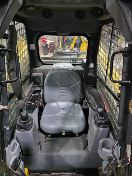 Additional Image for 2023 Gehl R190 Skidloader