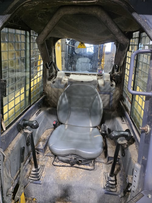 Additional Image for Used 2008 Gehl 5640 (Deutz Engine)