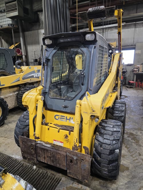 Additional Image for Used 2008 Gehl 5640 (Deutz Engine)