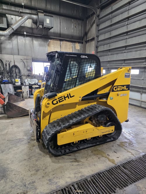 Additional Image for 2019 Gehl RT165 Trackloader