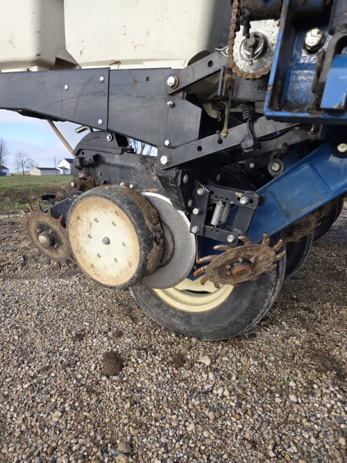 Additional Image for Kinze 3000 6 Row Planter