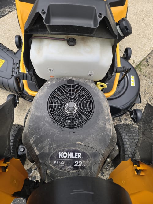Additional Image for XT1 LT46 Cub Cadet