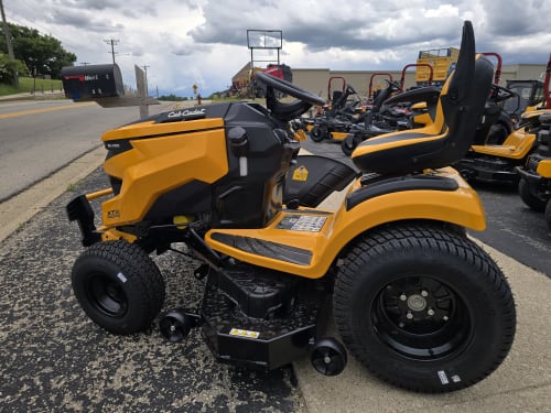 XT2 SLX50 Cub Cadet