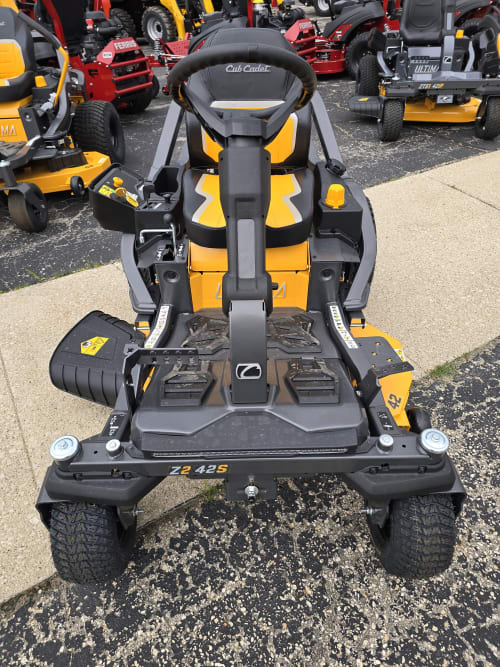 Additional Image for Z2 42S Cub Cadet