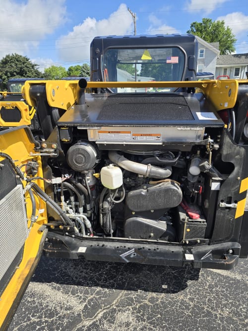 Additional Image for Gehl V230 Skidloader