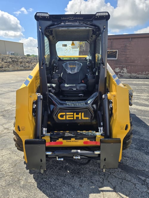 Additional Image for Gehl V275 Skidloader