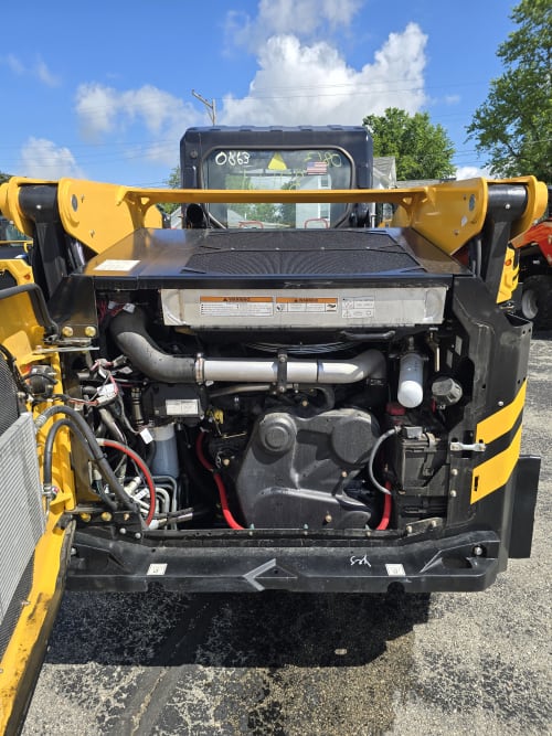 Additional Image for Gehl V335 Skidloader