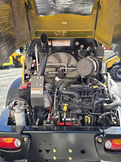 Additional Image for Gehl ALT750FL Articulated Loader
