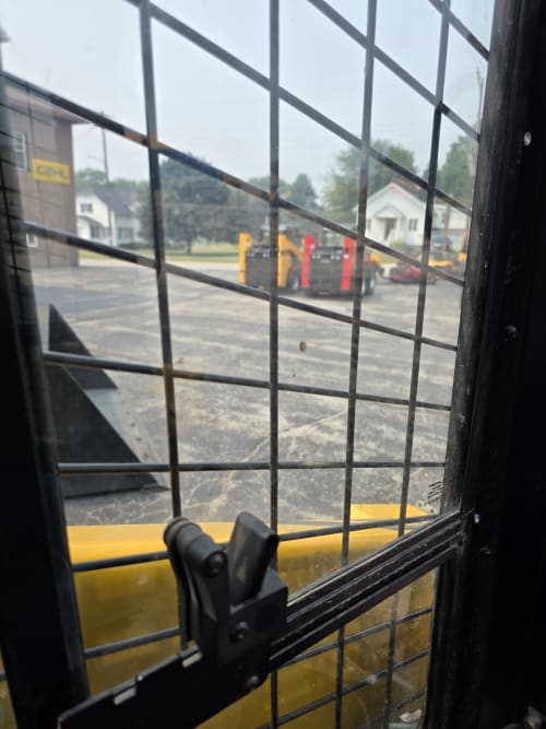 Additional Image for 2024 Gehl V230 Skidloader