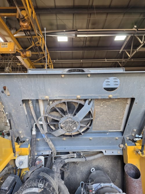Additional Image for 2019 Gehl R190