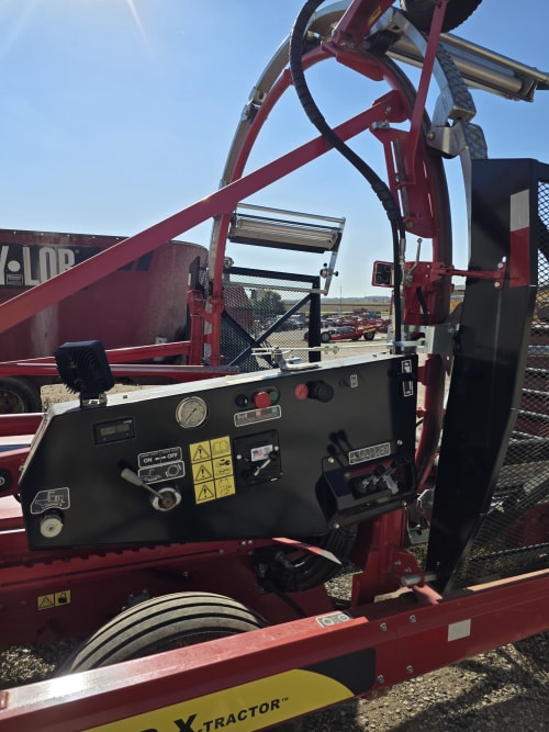 Additional Image for 2025 Anderson Hybrid-X Inline Wrapper (One Owner - Low Bale Count)