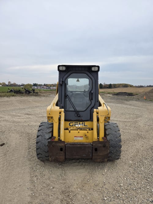 Additional Image for 2005 Gehl 4640