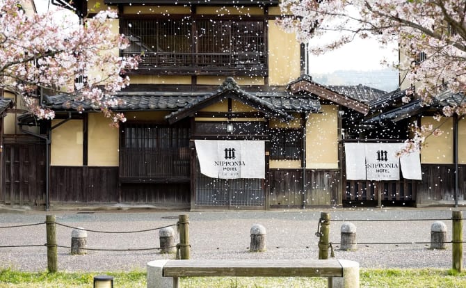 Japan Travel Inspiration 02: Hop onto a Retro Sightseeing Train from Matsuyama to the Charming Old Castle Town of Ozu