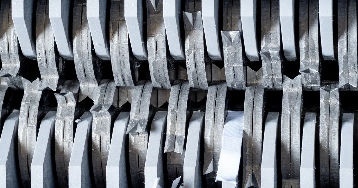Paper Shredder Repair or Replace? A UAE Office Guide