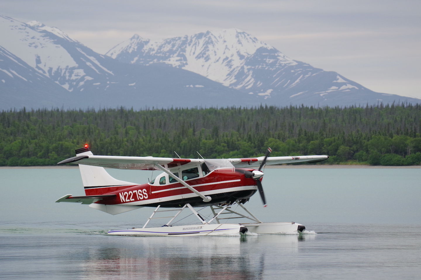 Katmai Seaplane Brooks Camp