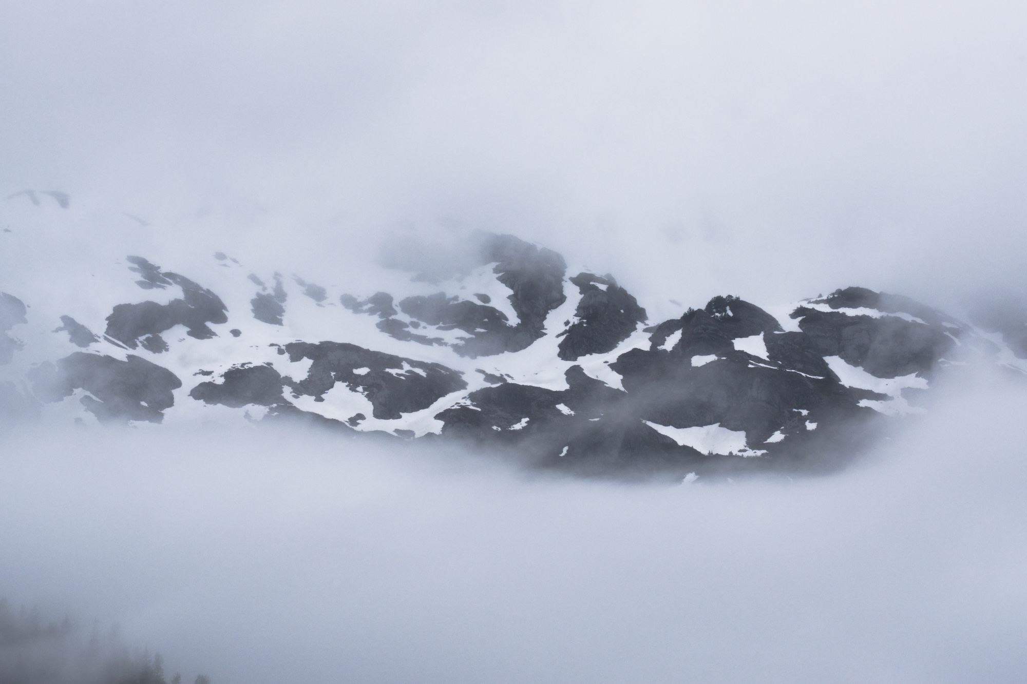Mountains in the mist, Glacier Bay