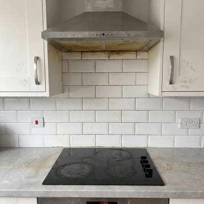 Kitchen hob before cleaning