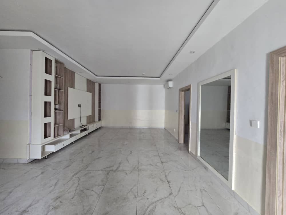 Lovely Serviced 2-Bedroom Apartment – Periwinkle Estate, Lekki
