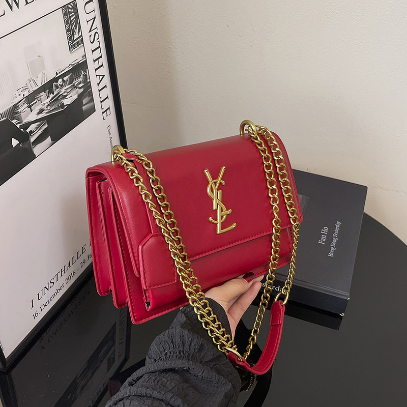 New Women's Shoulder Bag thumbnail
