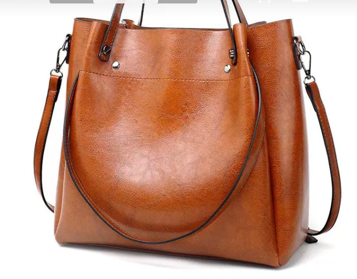 Oil Leather Handbag thumbnail