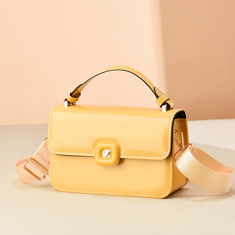 High-End Shoulder Crossbody Bag thumbnail