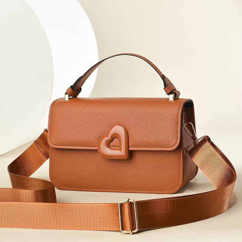 Bag with Heart Decoration thumbnail