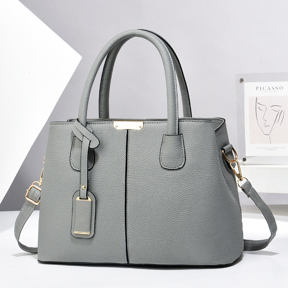 New Fashion Handbag for Middle-Aged Mothers thumbnail