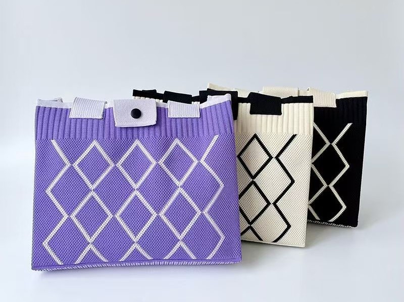 Quilted Knit Shoulder Bag thumbnail