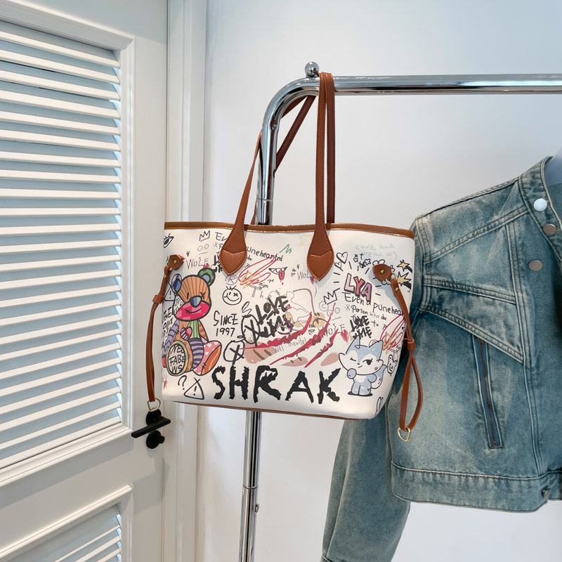 Female Bear Graffiti Tote Bag thumbnail